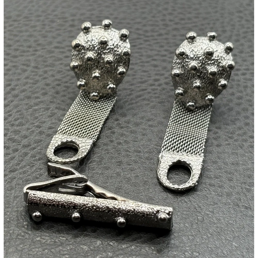 VTG Modernist Atomic MCM Stud Mesh Wrap Cufflinks Tie Clip Set Silver Tone